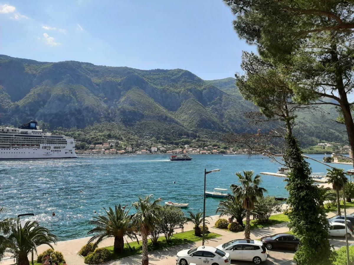Luxury Flat With Amazing View Ines Lägenhet Kotor Exteriör bild